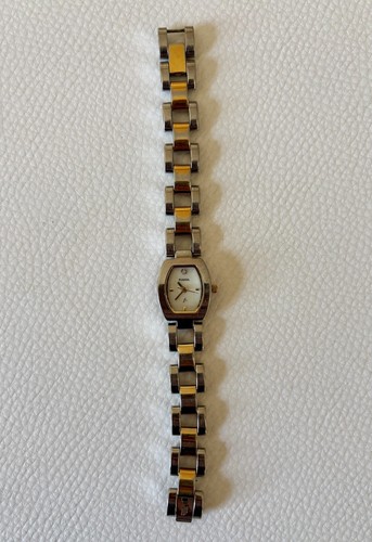 Montre fossil femme - f2,