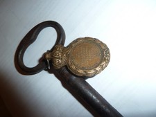 NAPOLÉON 1er CLÉ DE SAINTE HÉLÈNE avec médaille LONGWOOD HOUSE