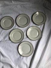 6 COUPELLES / ASSIETTES A PAIN  PORCELAINE DE LIMOGES   INV  6753