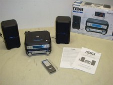NAXA NS-438 AM/FM MICRO BOOKSHELF AUDIO SYSTEM WITH AUX INPUT -READ!!