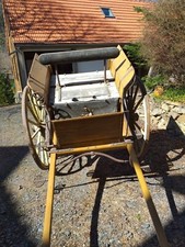 Caleche - Fiacre - carriole ancienne complete