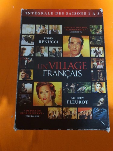 Village francais - ,