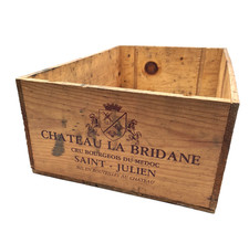 Ancienne caisse à vin en bois