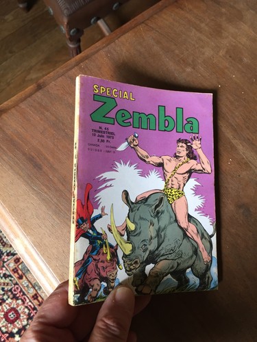 Petit format zembla - format,