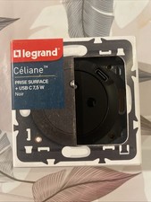 Prise 2P+T avec prise USB