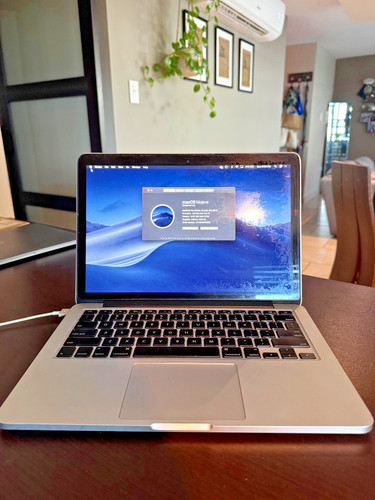 Apple macbook pro - pro, retina