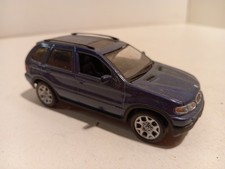 Jouet BMW X5 4x4 toit ouvrant