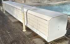 Rideau Électrique de piscine