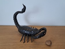 Extrême Orient , Scorpion 