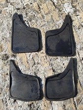 Anciennes BAVETTES / PARE BOUE AUTO  AV/AR Caoutchouc