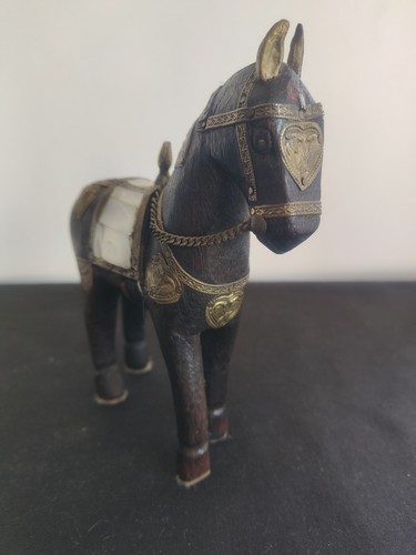 Superbe cheval ancien bois - superbe,