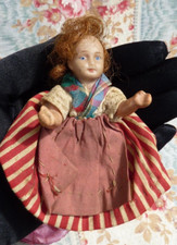 ANCIENNE POUPÉE MIGNONNETTE