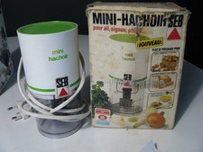 MAGNIFIQUE MINI HACHOIR SEB