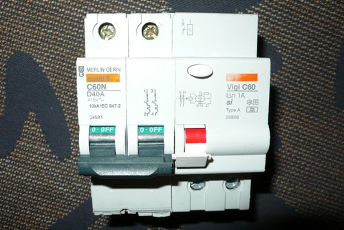 Disjoncteur differentiel 40a - disjoncteur,