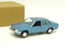 Gama SB 1/43 - Opel Rekord D Bleue
