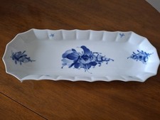 PLAT A CAKE "ROYAL COPENHAGEN" 36x14, h 4 cm, époque 20e