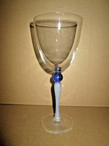 Verre eau modèle - cl,