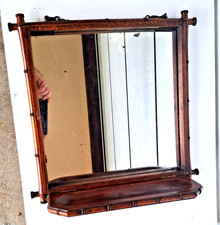 ancien  miroir de salle de bain en bois avec sa tablette
