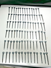 Patte d'ancrage en fer forge