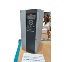 Variateur de fréquence DANFOSS VLT HVAC Basic Drive FC-101P7K5T4E5AH2XA  NEW