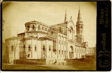 France, Macôn (Saône et Loire), Eglise Saint Pierre  Vintage albumen print. Cart