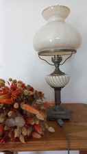 Jolie lampe à pétrole