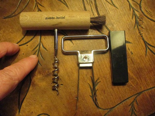 Ancien tire bouchon - 2),
