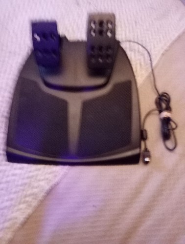 Logitech momo racing force - logitech,