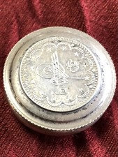Jolie ancienne boîte - ancienne, à