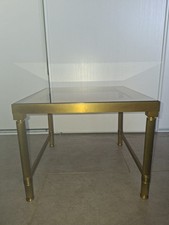 Petite Table Carrée  En Verre Et Laiton 