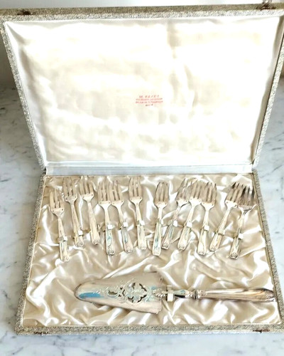 Coffret argenterie - , 12