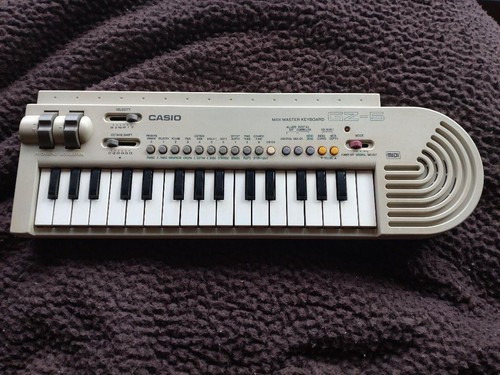 Casio mini 32 - 32, touches