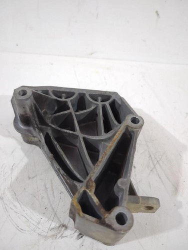 038199207 support moteur