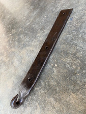 Ancien grand crochet en fer