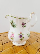 ROYAL ALBERT MILK CREAMER JUG POT A LAIT FLOWERS OF THE MONTH