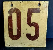 Ancienne plaque de n° de wagons de chemin de fer ( 15cm x 17,5cm ) courant XXe 