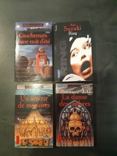 lot de 4  livres de poche