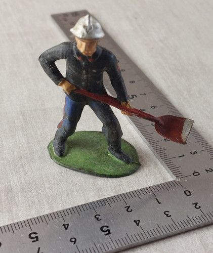 Ancienne figurine en - ancienne, figurine,
