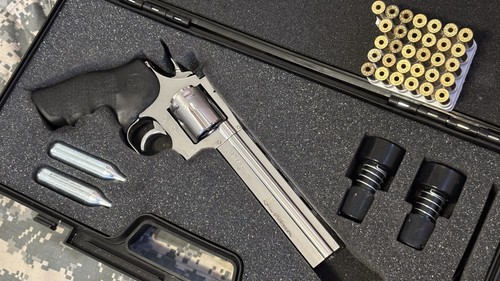 Dan wesson 715 six - dan,