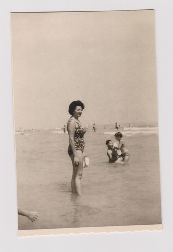 Photo ancienne femme - 🎞️,