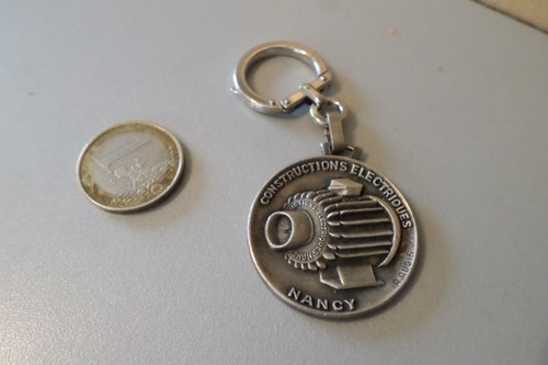 Porte clé key - porte, augis