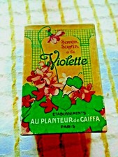 Boîte en carton ancienne