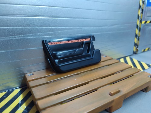Intérieur porte avant - 1/18,
