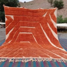 Tapis marocain orange pour le