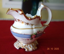 ANCIEN POT A LAIT PORCELAINE DE PARIS  EMPIRE RAYURE BLEUE ET FLEURS