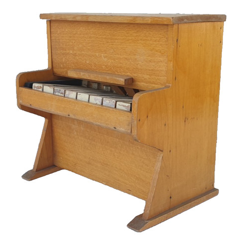 Piano droit bois 8 tiges - en, a