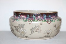  ANCIENNE JARDINIERE CENTRE DE TABLE EN FAIENCE , SIGNATURE A IDENTIFIER