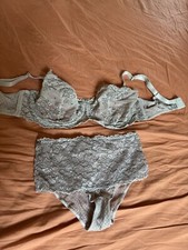 Ensemble Soutien Gorge Beige Clair Culotte Haute Xl Et Soutiens Gorge 105 D