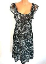 Save The Queen magnifique robe