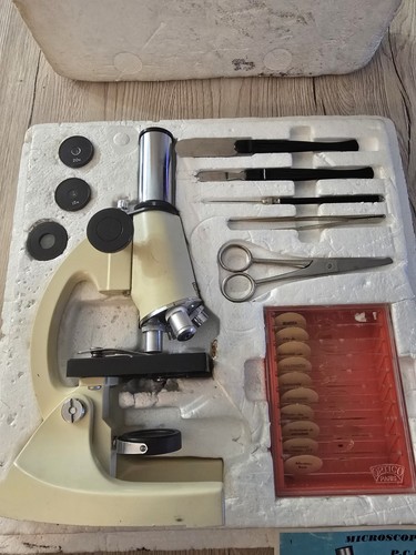 Microscope vintage optico - microscope,